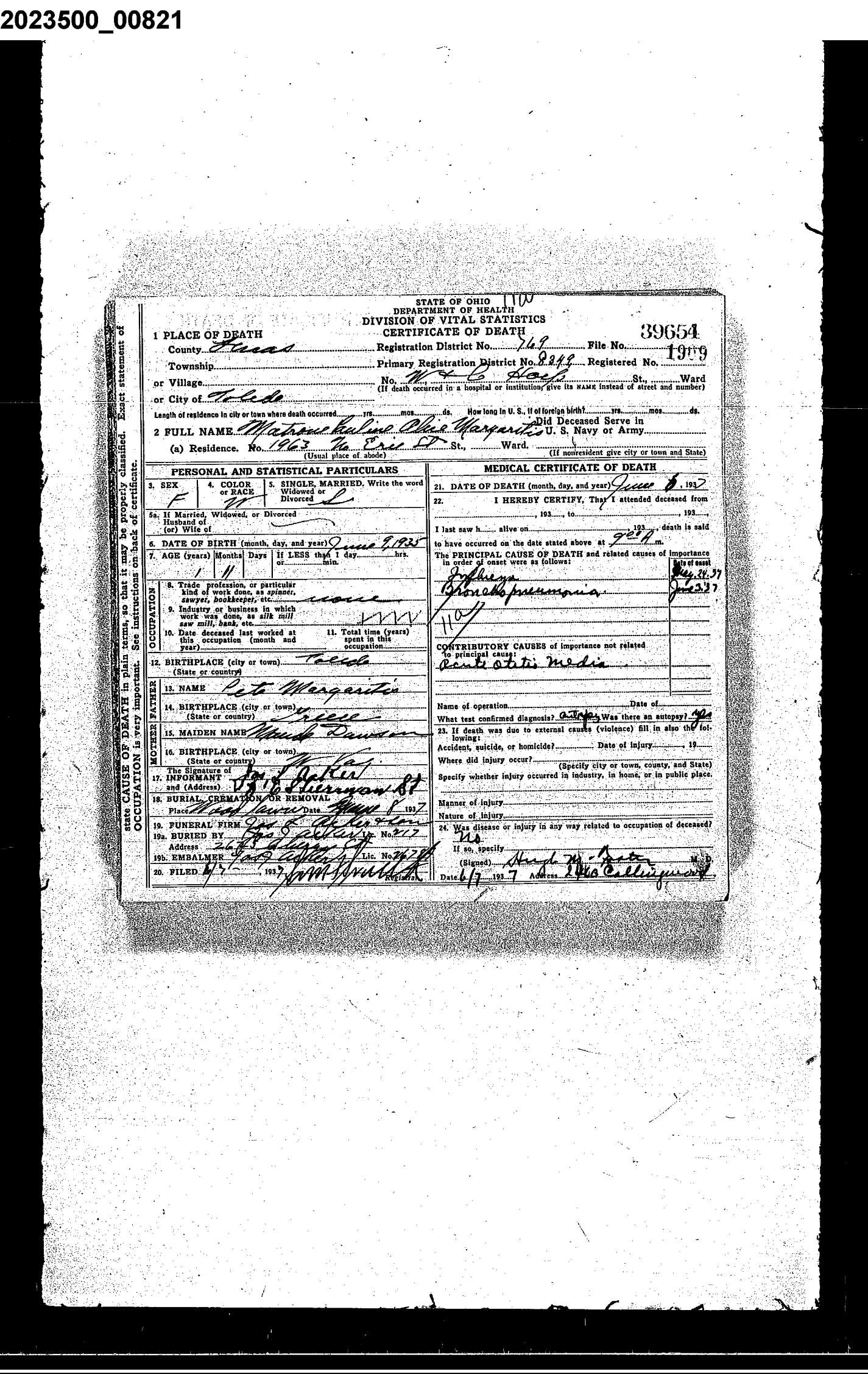 Matrona Pauline Alice Margaritis d-o Peter.jpg