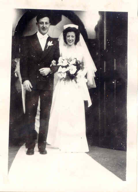Everett & Sophia Christo Atherine February 17, 1946.jpg