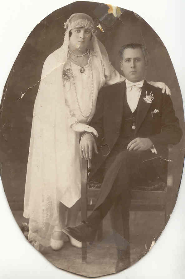 George & Sophia Pavlis Hulles.jpg
