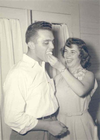 Jim and Dorothy Hunter.jpg