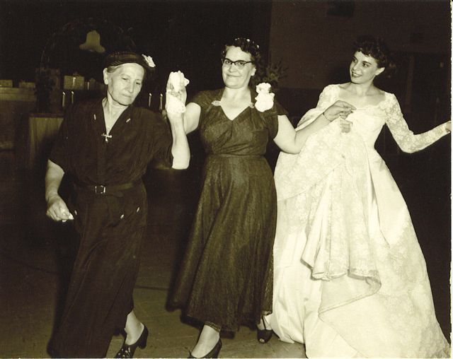 Katherine Matthews Fenady's Wedding - Anthepe, Elizabeth Pappas & Katherine .jpg