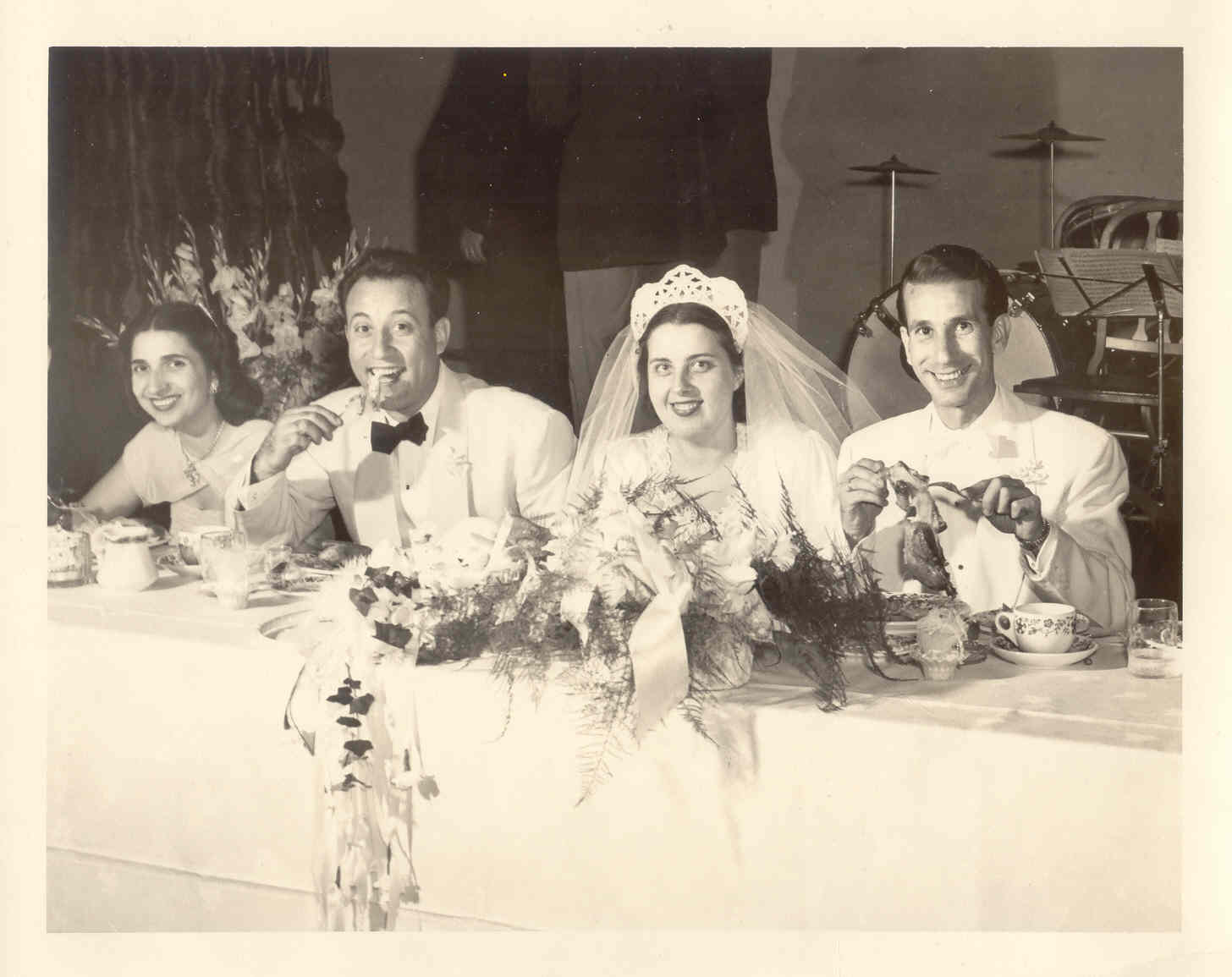 Mary, Peter Arvanitis & Angeline (Bellas) & Daniel Pappas.jpg