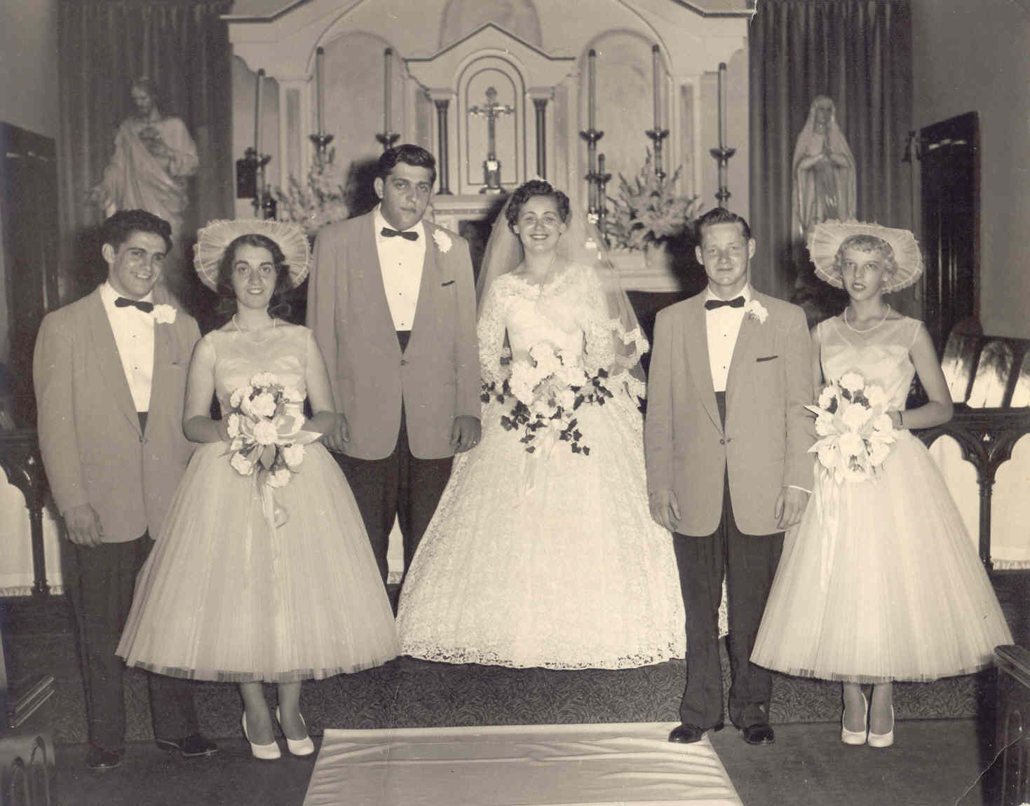 Steve N. Hatzinikolis & 1st wife Diane Walczak - Greg Morris, Lucy, Diane's brother Don & firend Jeanie.jpg