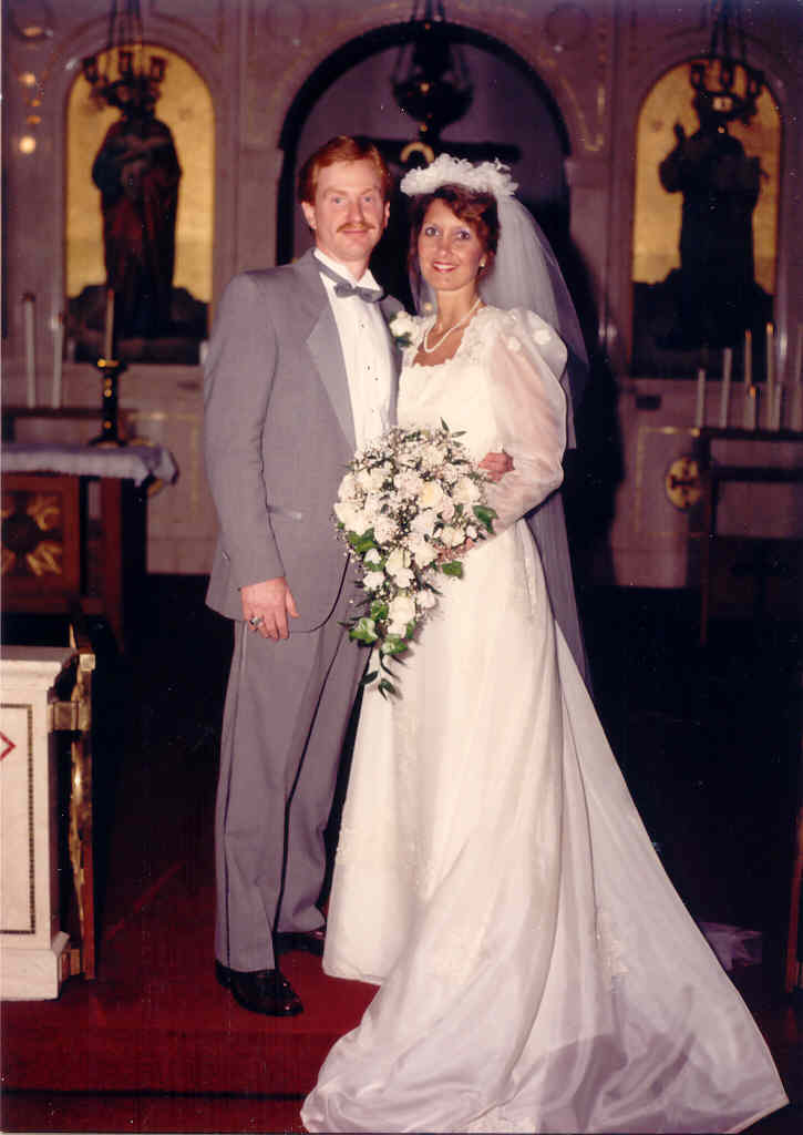 Tom & Christine Grevis Korvas.jpg